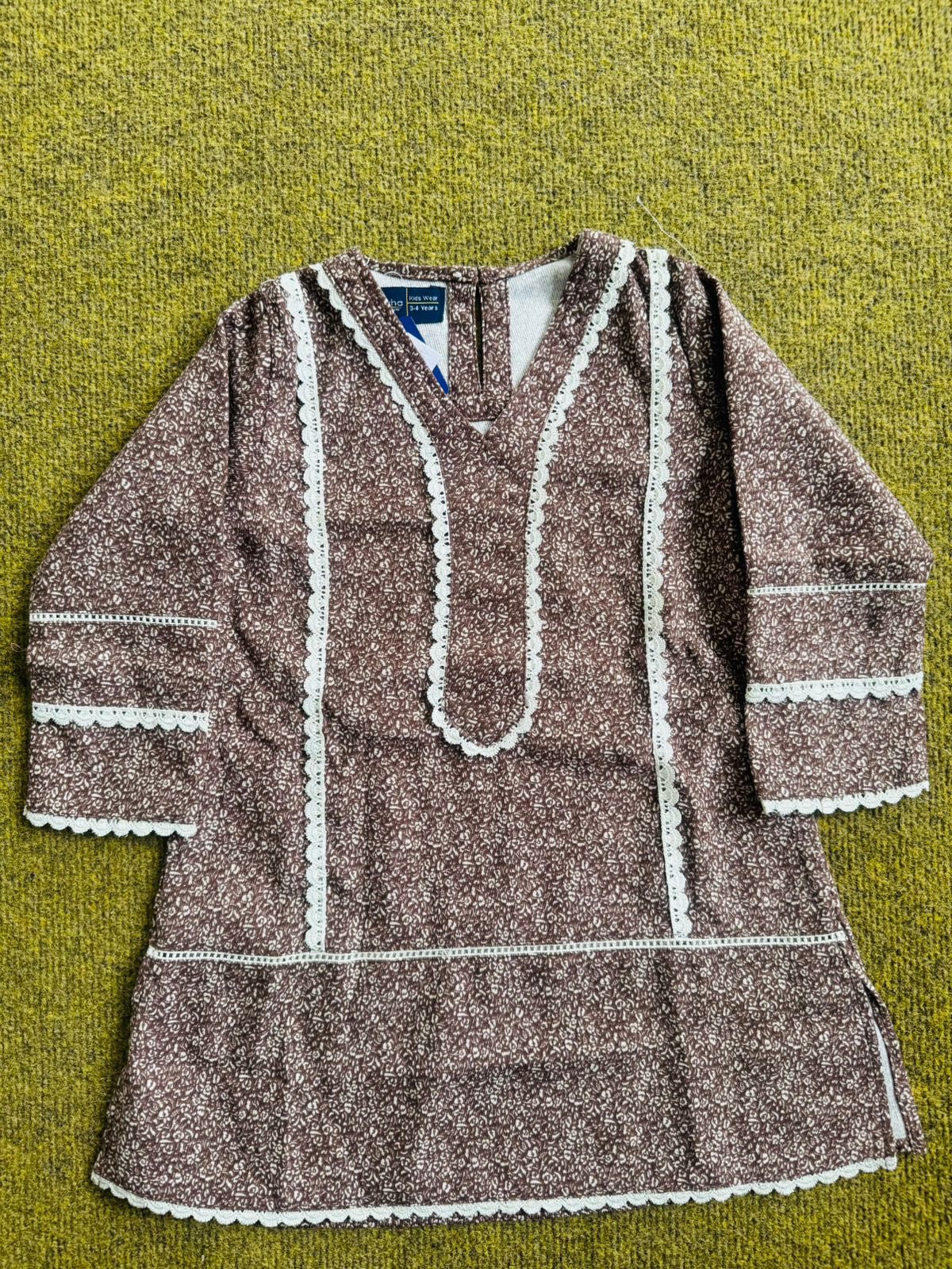 Cotrie Kurti with Neck Embroidery