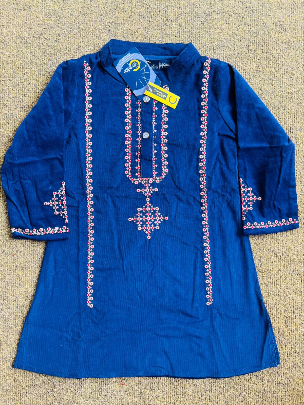 Cotrie Kurti with Neck Embroidery
